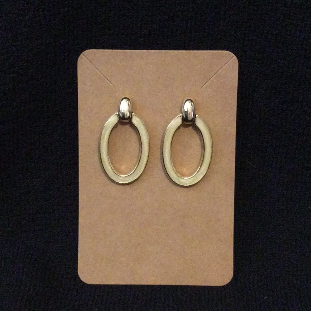 Vintage Mint Green/Gold Earrings